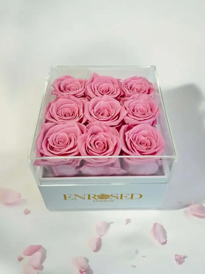 9 Preserved Roses Flowerbox — Image 9 of 10